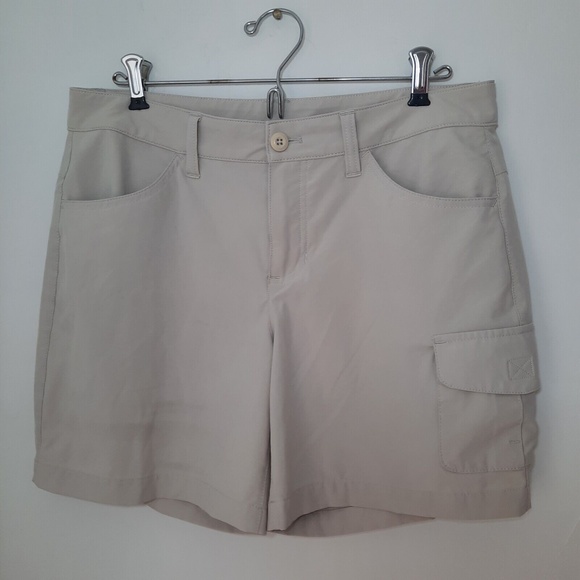 Eddie Bauer Shorts Eddie Bauer Cargo Shorts Womens Size 8 Spandex